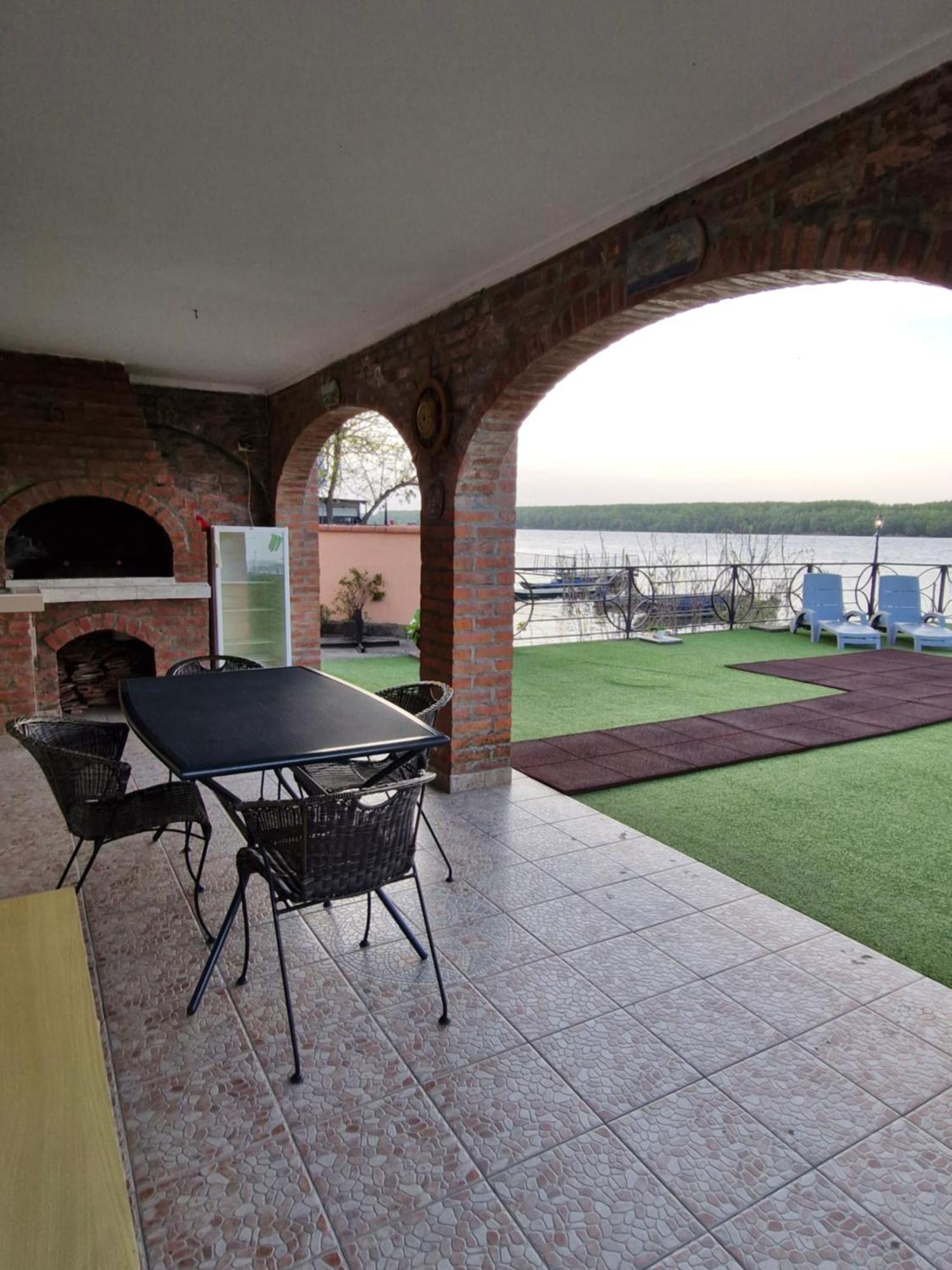 Vila Soleil Smederevo Bagian luar foto